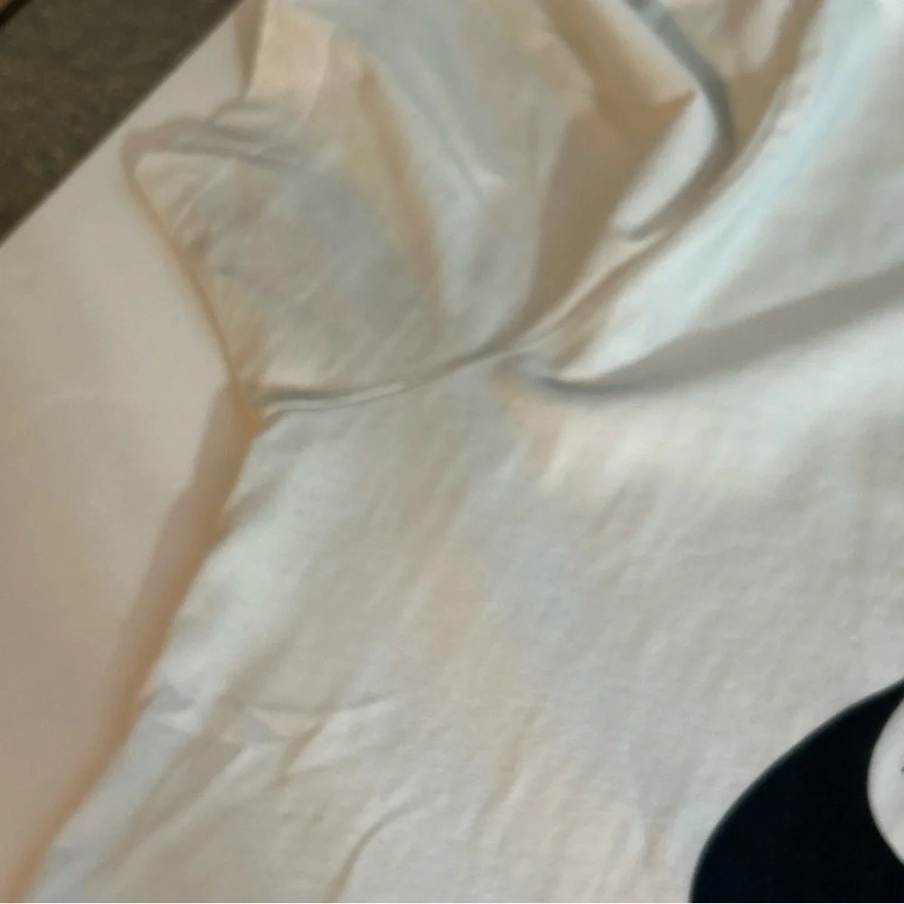 Air Jordan Nike Air White Short Sleeve Shirt Size Large